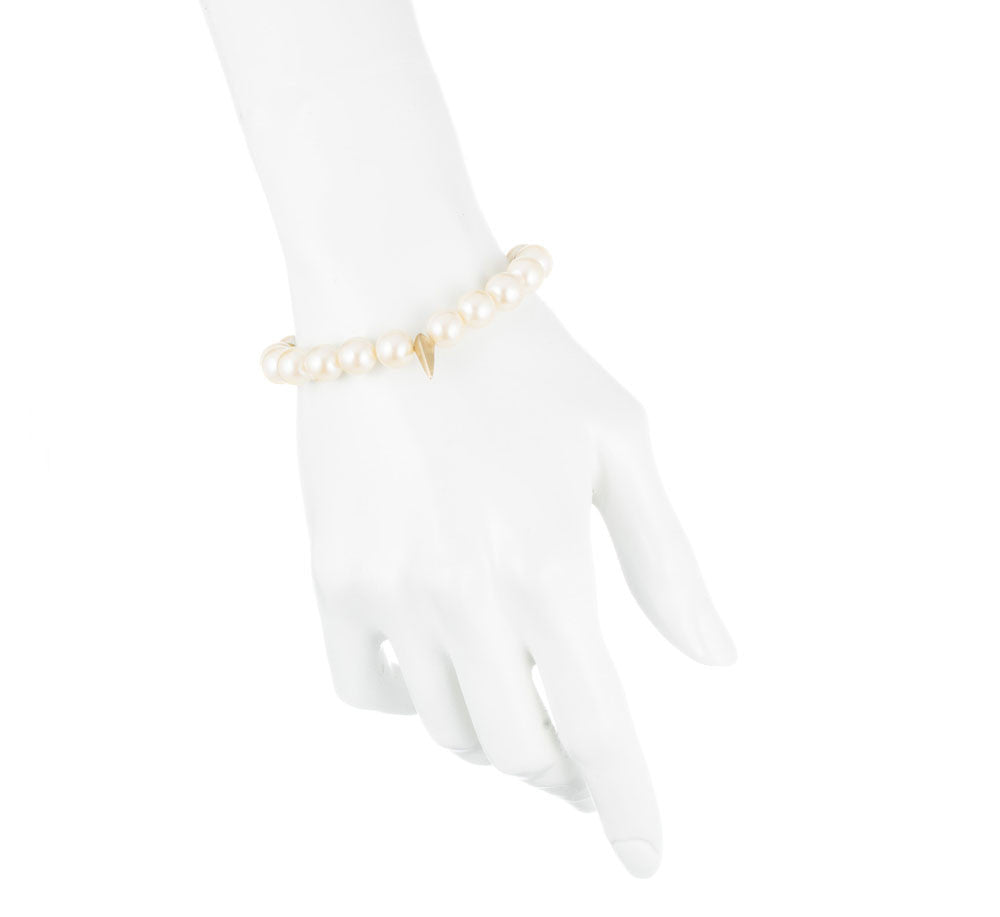 SMALL CLAW AND PEARLS